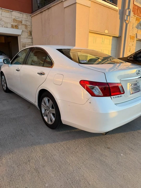 2008 Lexus ES 5th Gen - Image 6 of 13