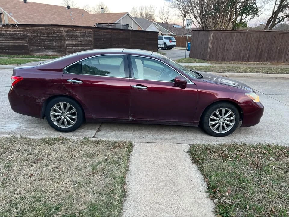 2008 Lexus ES 5th Gen - Image 3 of 13