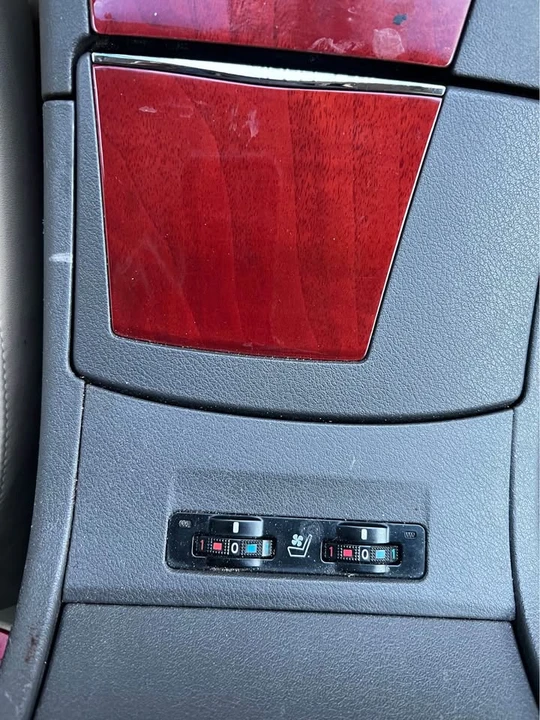 2008 Lexus ES 5th Gen - Image 9 of 13