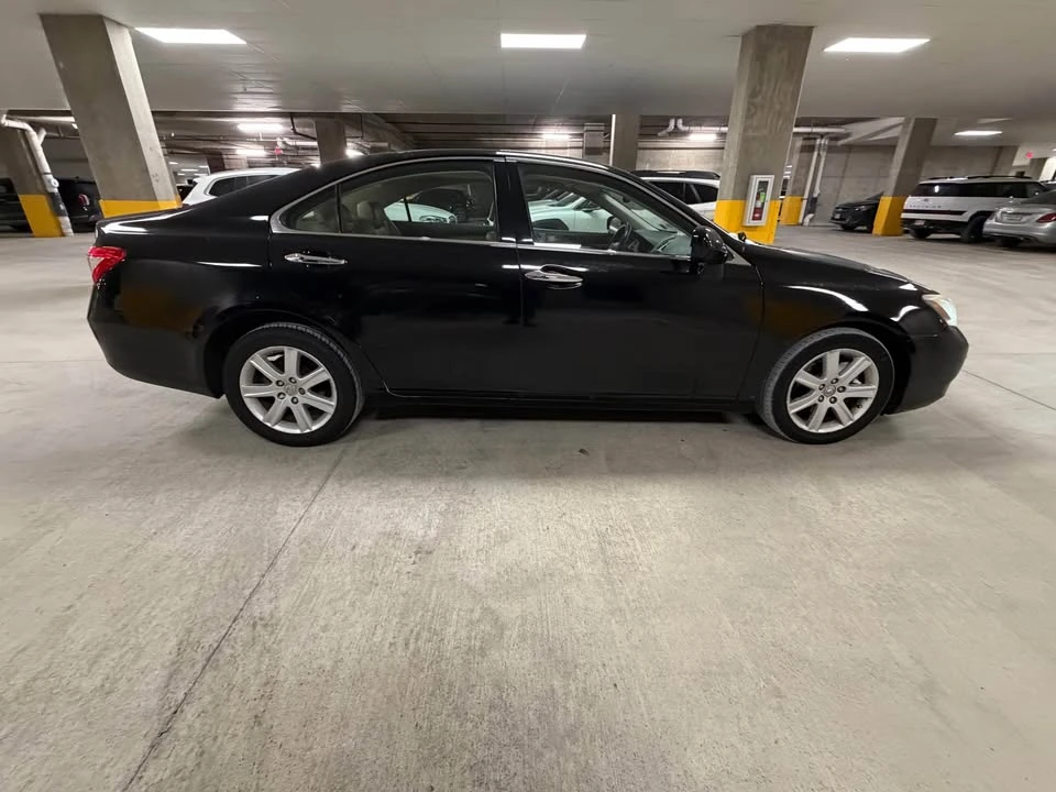 2008 Lexus ES 5th Gen - Image 2 of 13