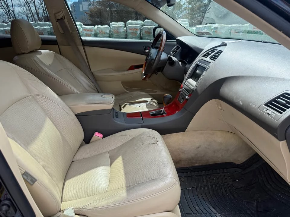 2008 Lexus ES 5th Gen - Image 7 of 11