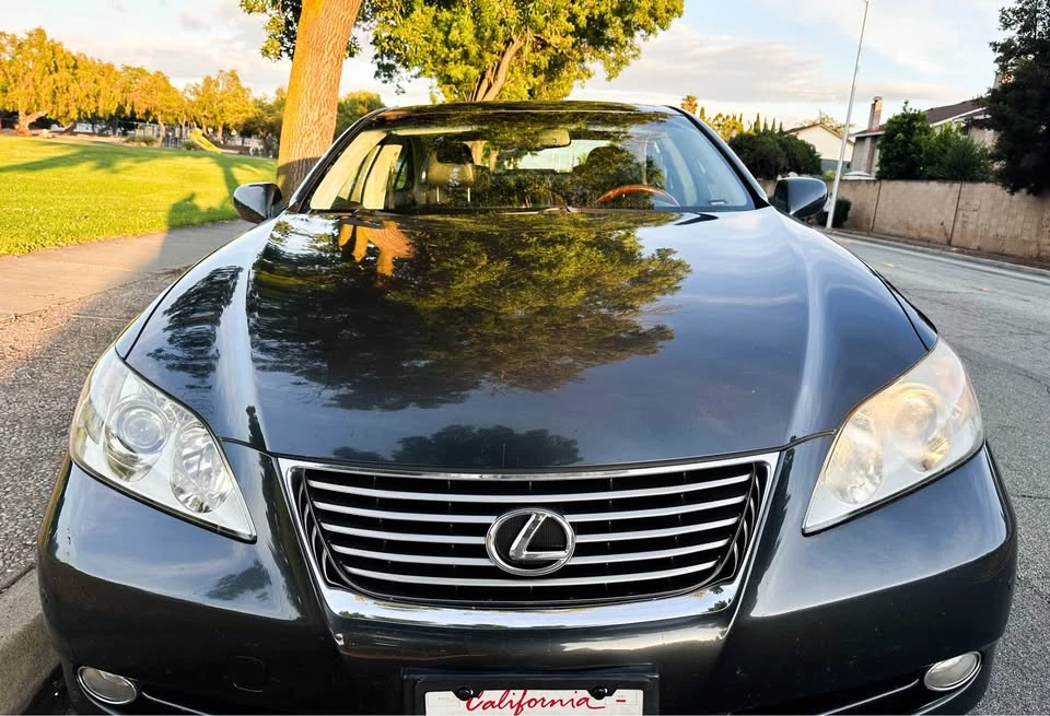2008 Lexus ES 5th Gen - Image 2 of 21