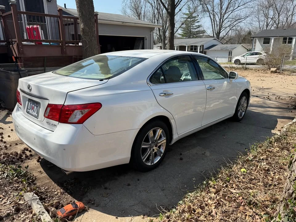 2008 Lexus ES 5th Gen - Image 6 of 19