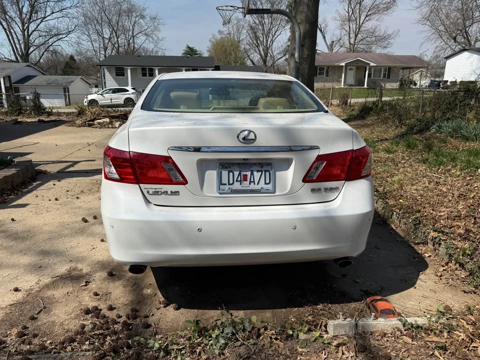 2008 Lexus ES 5th Gen - Image 5 of 19