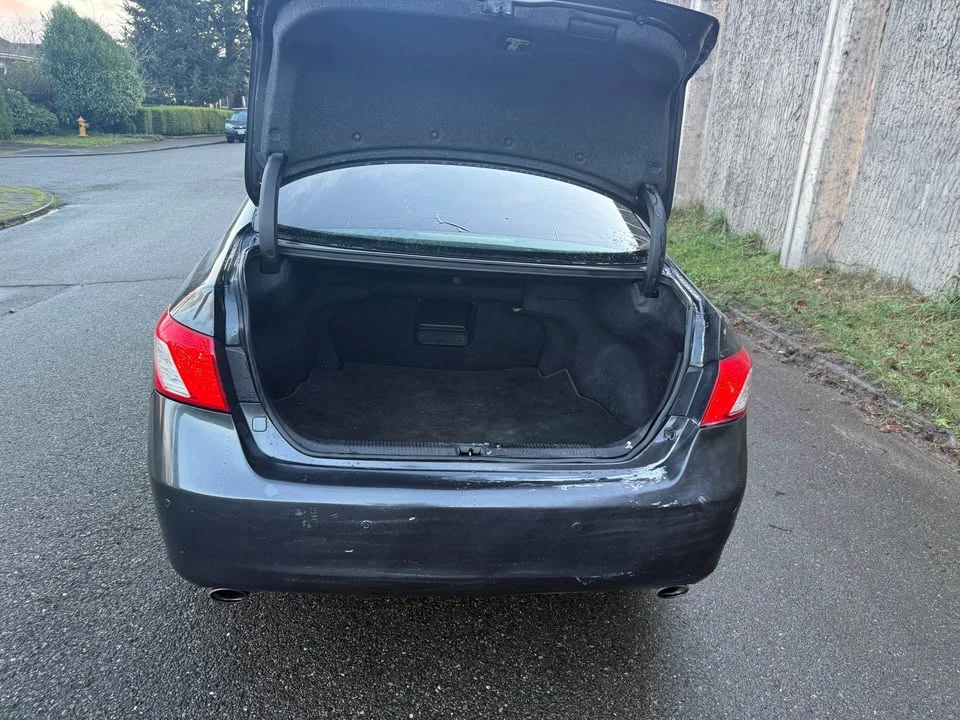 2008 Lexus ES 5th Gen - Image 12 of 15