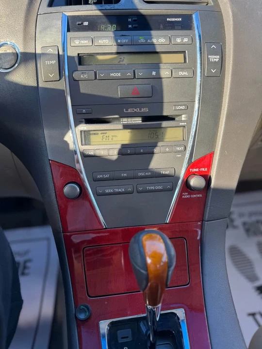 2008 Lexus ES 5th Gen - Image 13 of 14