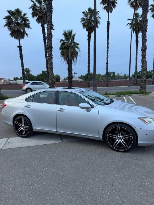 2008 Lexus ES 5th Gen - Image 7 of 16