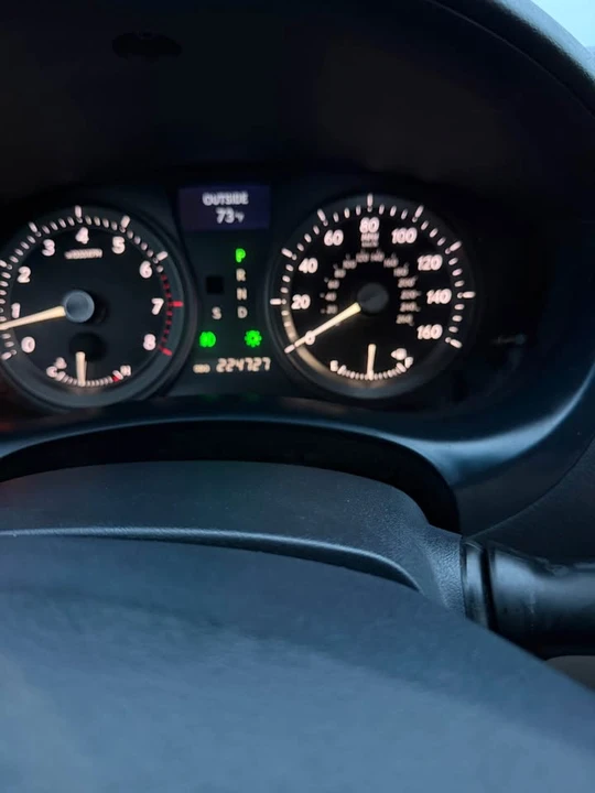 2008 Lexus ES 5th Gen - Image 16 of 16