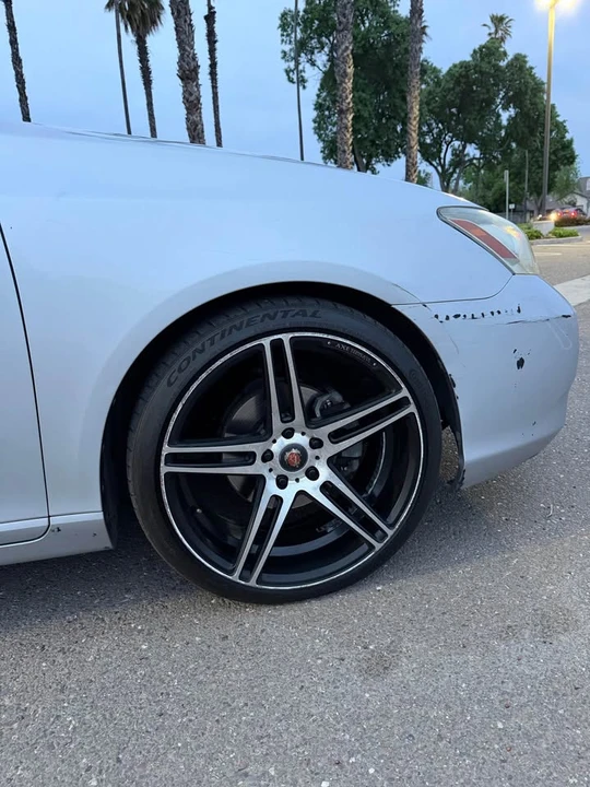 2008 Lexus ES 5th Gen - Image 14 of 16