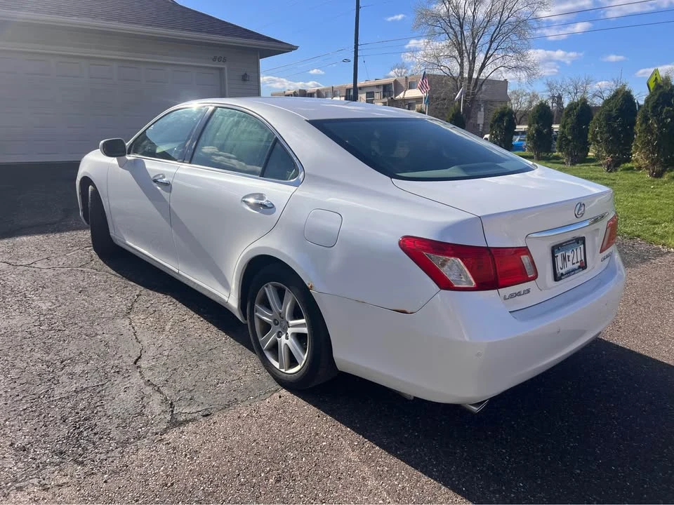 2008 Lexus ES 5th Gen - Image 4 of 14