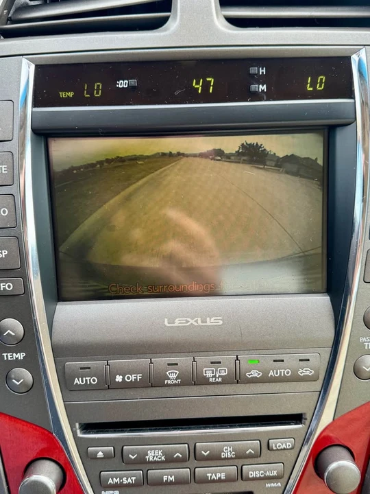 2008 Lexus ES 5th Gen - Image 12 of 15