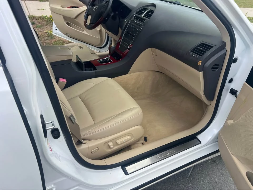 2008 Lexus ES 5th Gen - Image 7 of 11