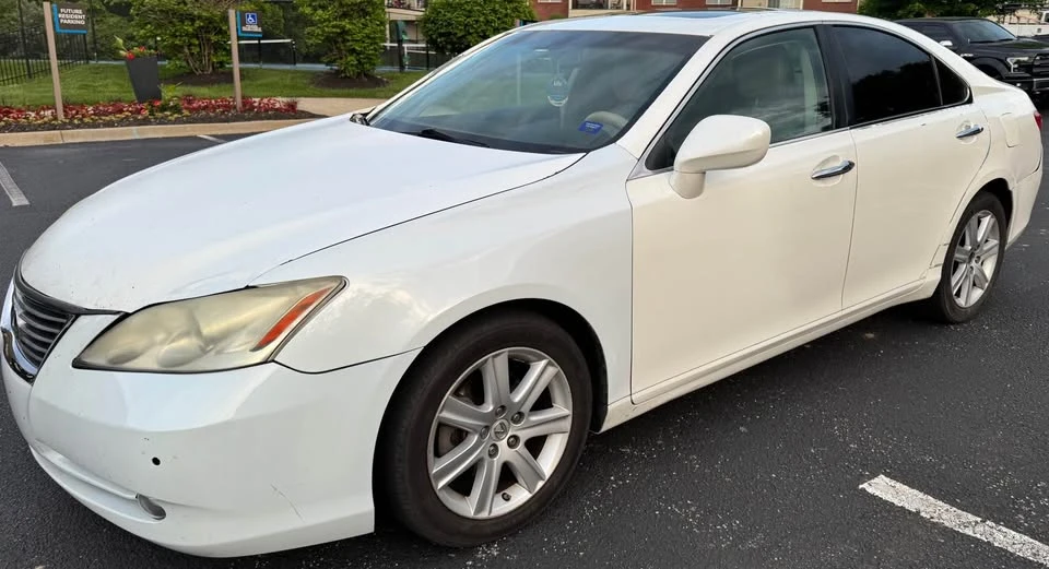 2008 Lexus ES 5th Gen - Image 4 of 12