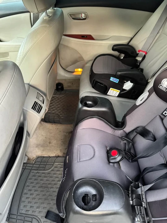 2008 Lexus ES 5th Gen - Image 11 of 12