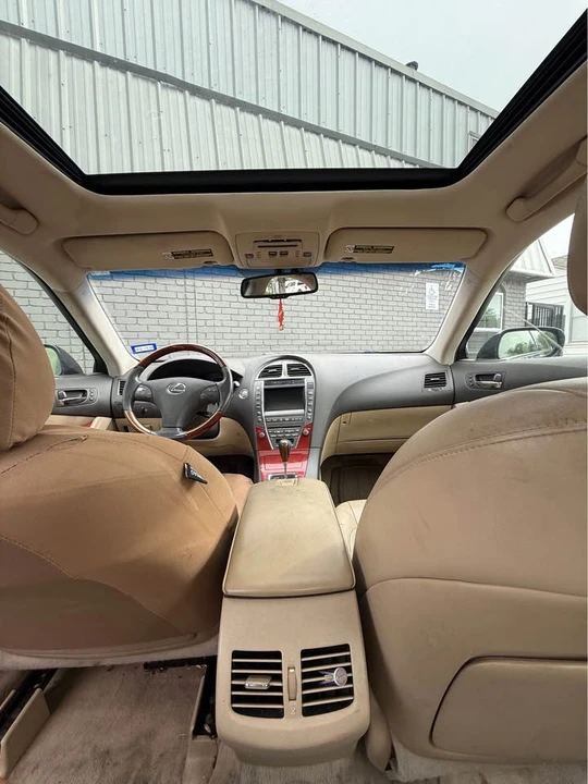 2008 Lexus ES 5th Gen - Image 12 of 17