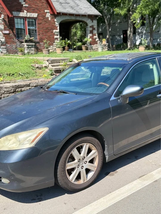 2008 Lexus ES 5th Gen - Image 4 of 16