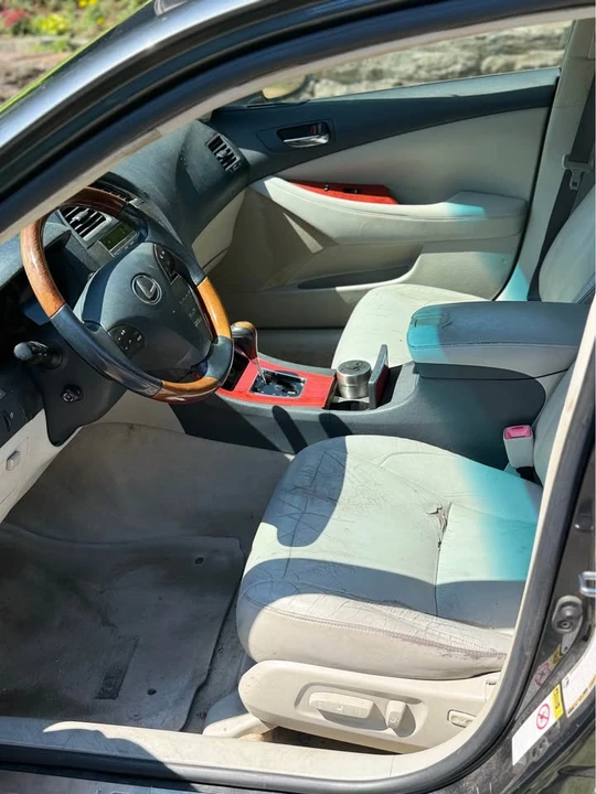 2008 Lexus ES 5th Gen - Image 9 of 16