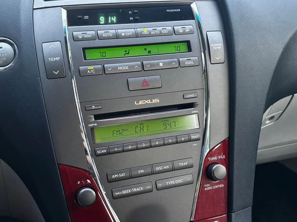 2008 Lexus ES 5th Gen - Image 17 of 19