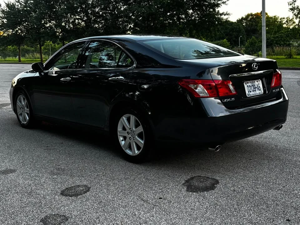 2008 Lexus ES 5th Gen - Image 5 of 19