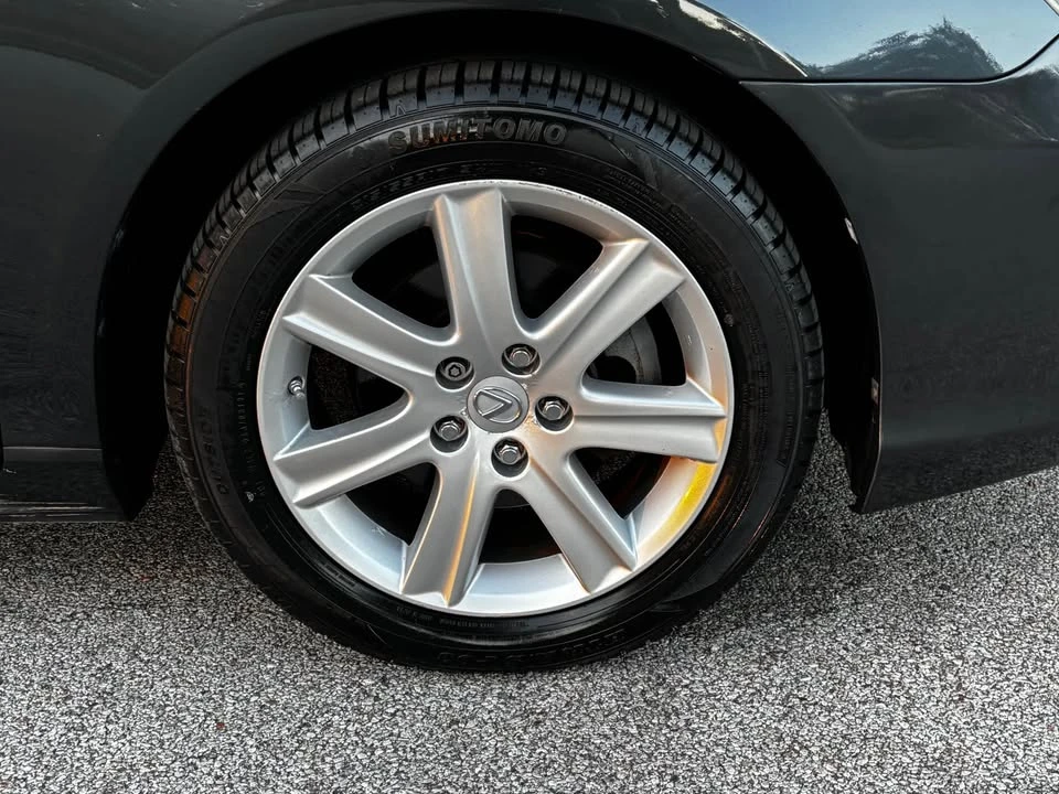 2008 Lexus ES 5th Gen - Image 6 of 19