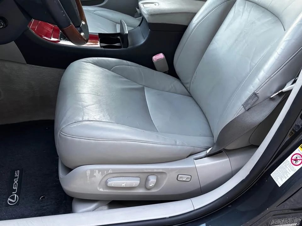 2008 Lexus ES 5th Gen - Image 15 of 19