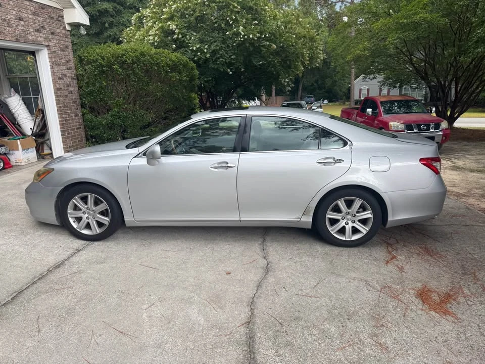 2008 Lexus ES 5th Gen - Image 4 of 6