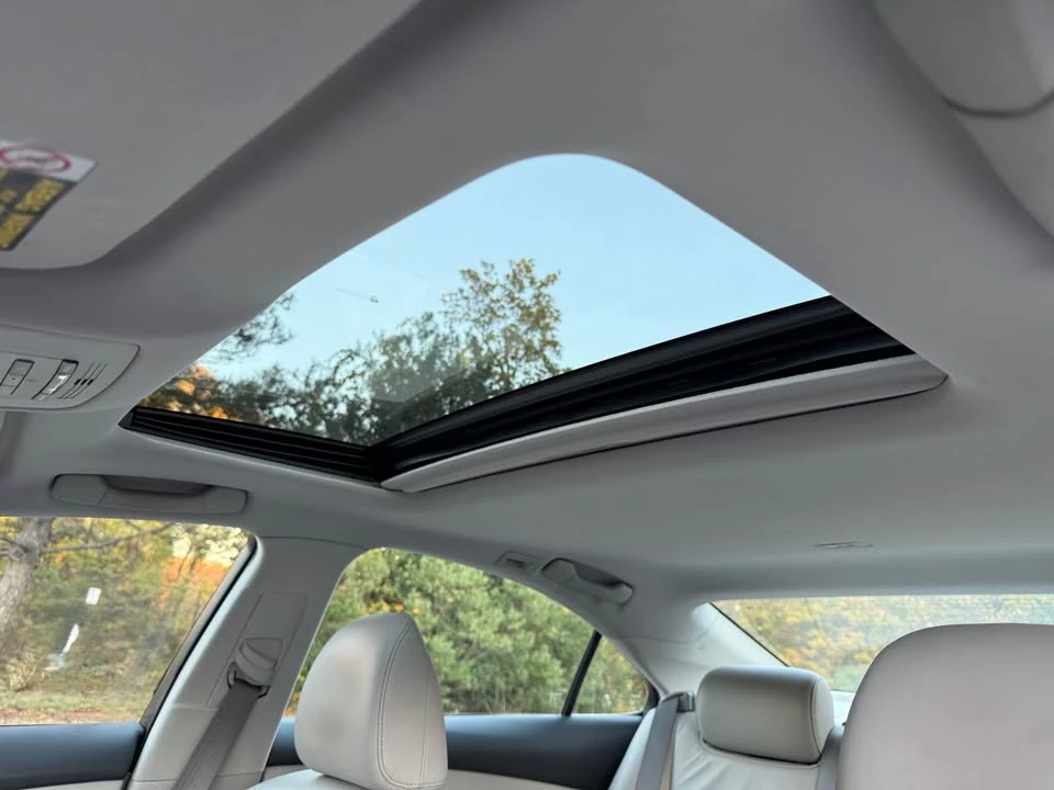 2008 Lexus ES 5th Gen - Image 17 of 20