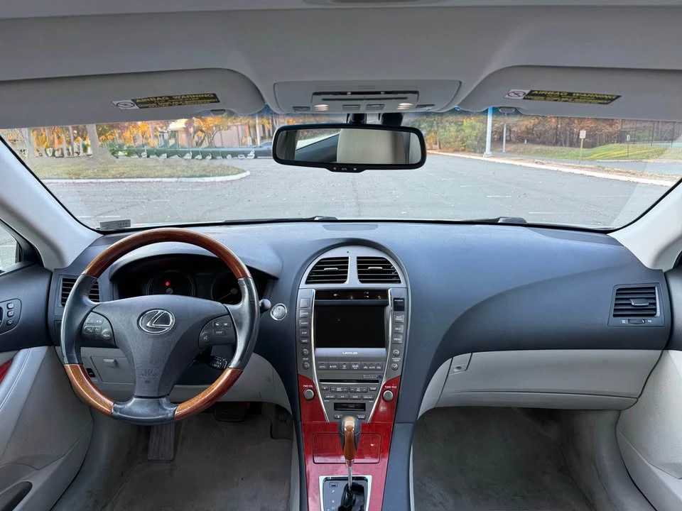 2008 Lexus ES 5th Gen - Image 13 of 20