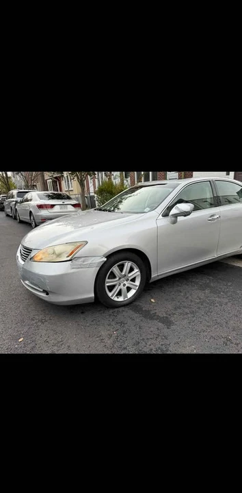 2008 Lexus ES 5th Gen - Image 4 of 17