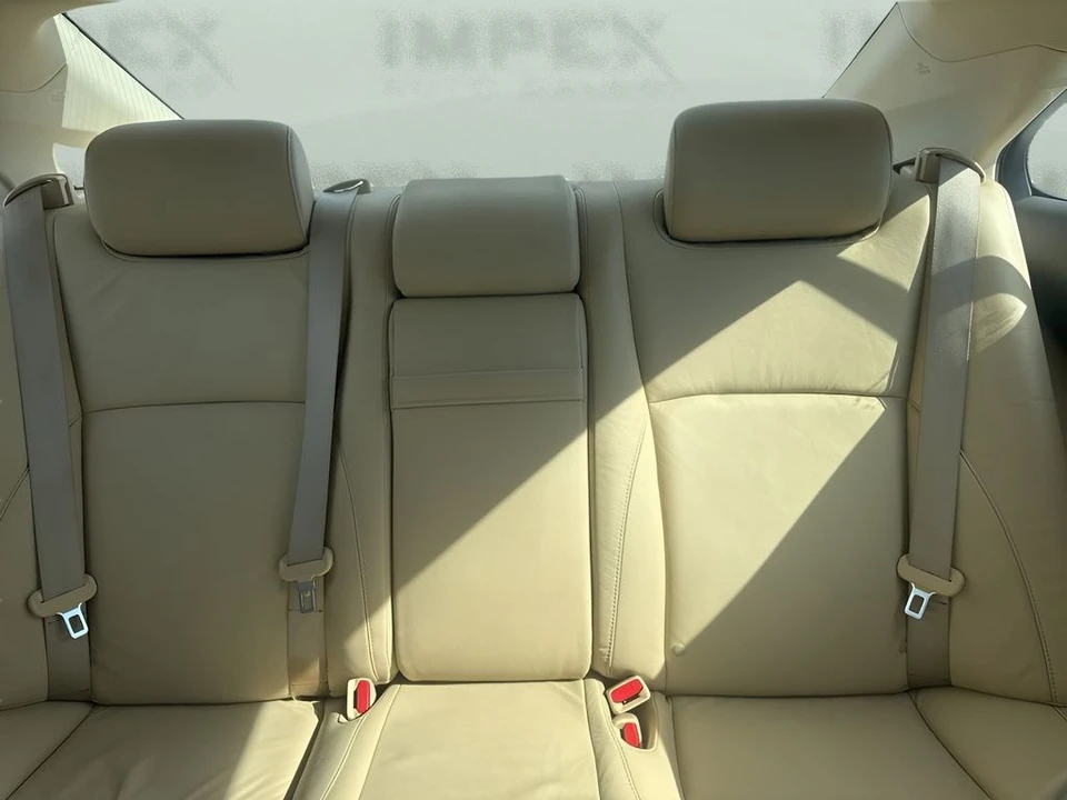 2008 Lexus ES 5th Gen - Image 11 of 21