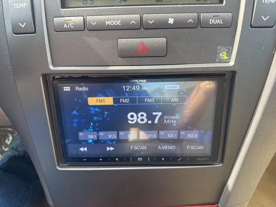 2008 Lexus ES 5th Gen - Image 17 of 21