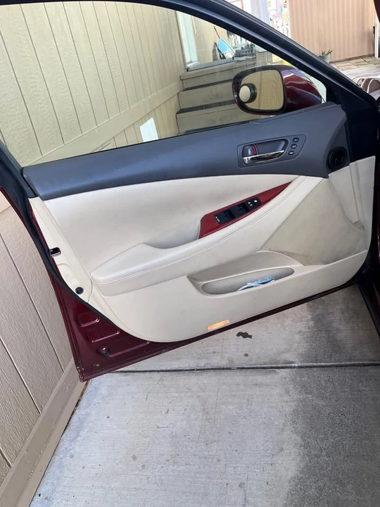 2008 Lexus ES 5th Gen - Image 5 of 9