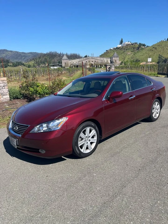 2008 Lexus ES 5th Gen - Image 2 of 8