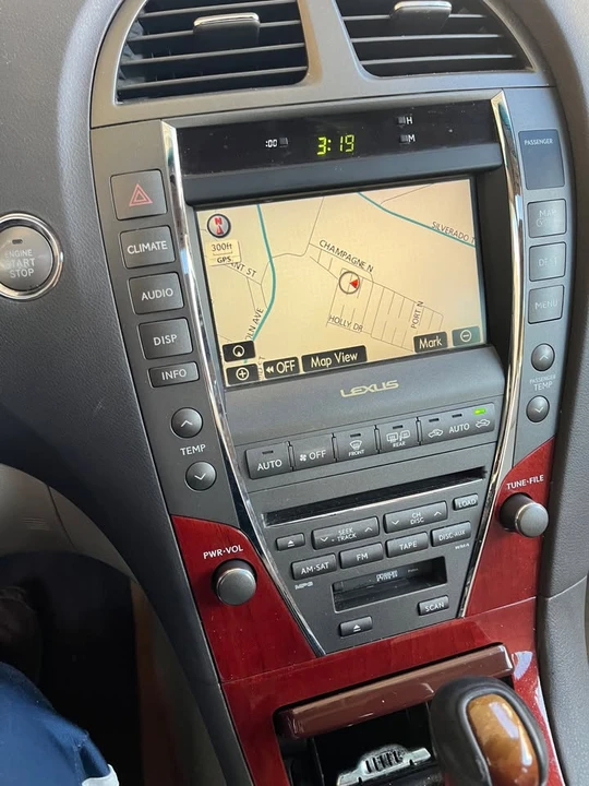 2008 Lexus ES 5th Gen - Image 8 of 8