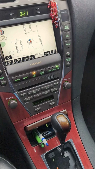 2008 Lexus ES 5th Gen - Image 5 of 7