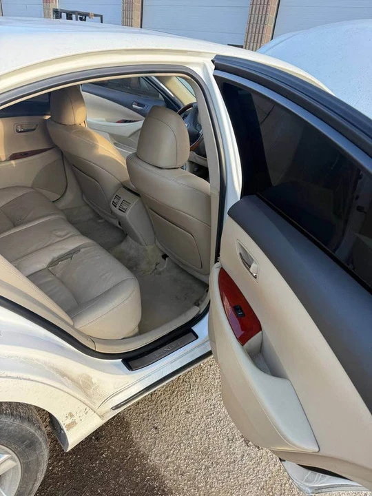 2008 Lexus ES 5th Gen - Image 7 of 9