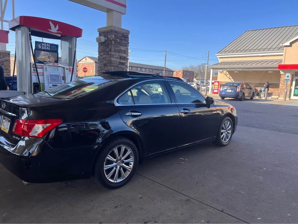 2008 Lexus ES 5th Gen - Image 8 of 10
