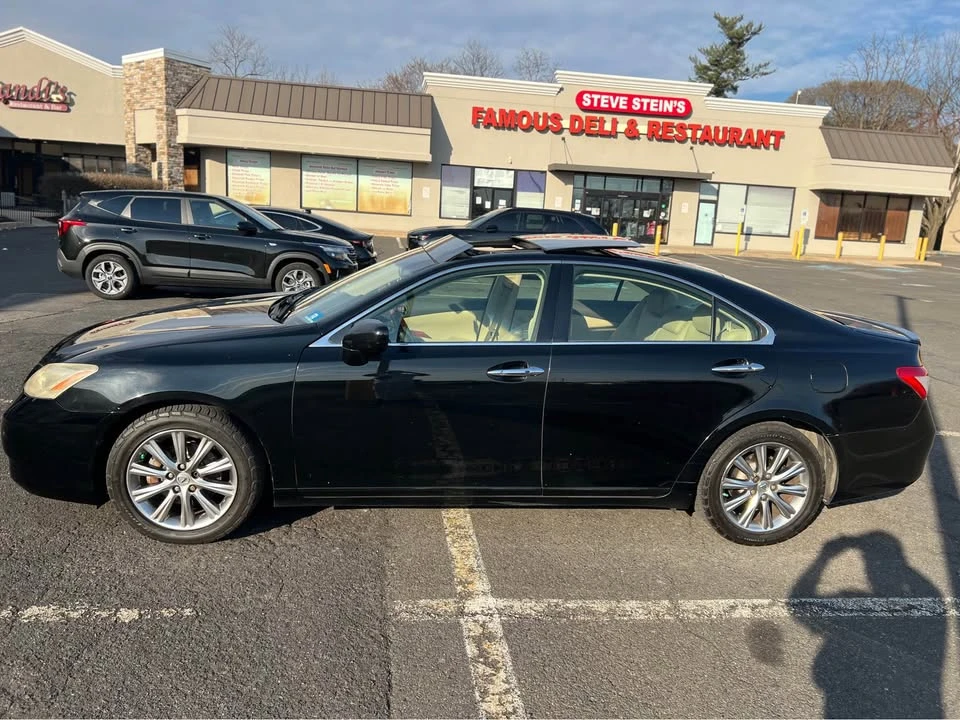 2008 Lexus ES 5th Gen - Image 6 of 10
