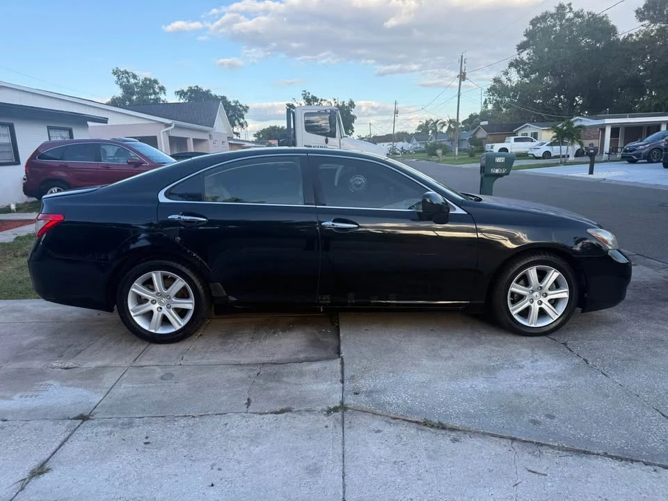 2008 Lexus GS 3rd Gen - Image 2 of 16