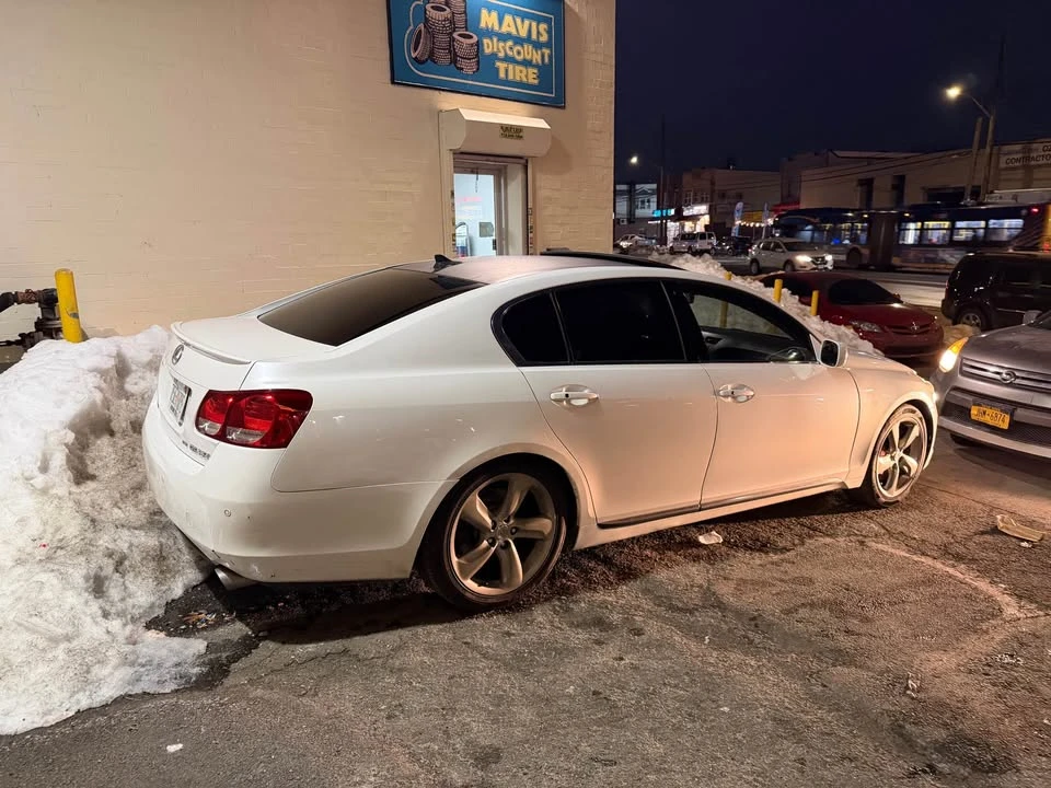 2008 Lexus GS 3rd Gen - Image 8 of 16