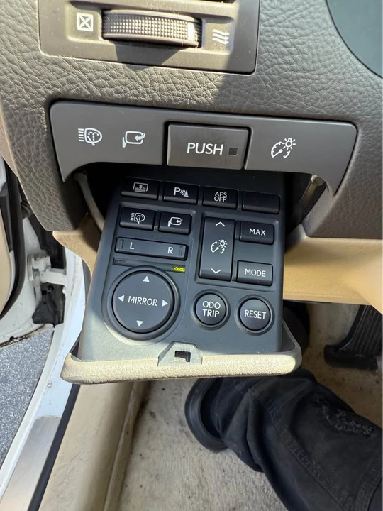 2008 Lexus GS 3rd Gen - Image 11 of 13