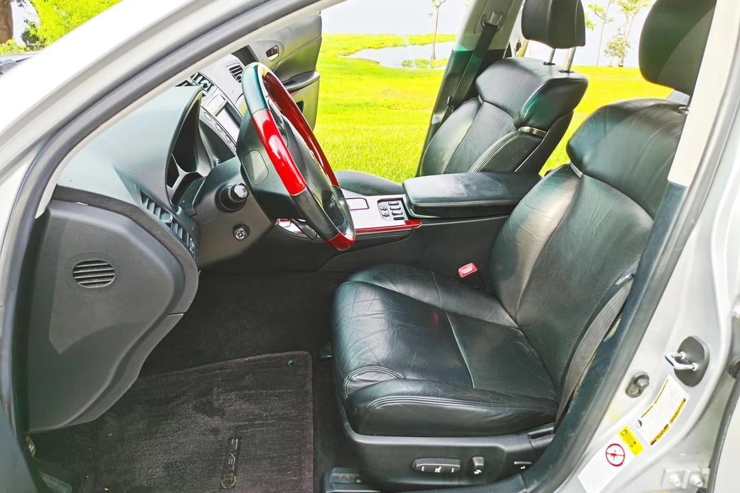 2008 Lexus GS 3rd Gen - Image 25 of 31