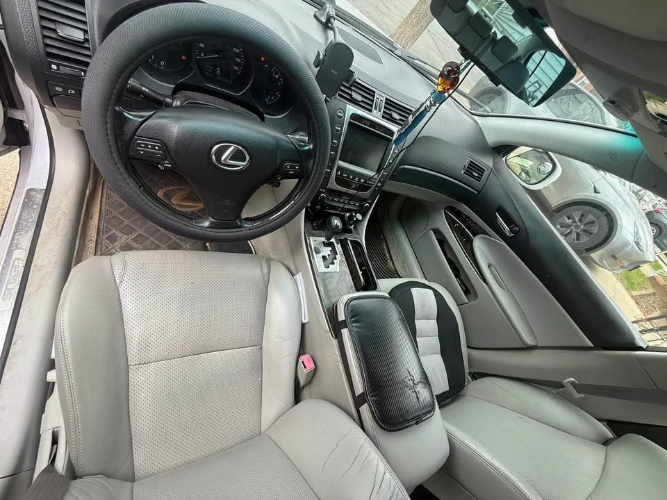 2008 Lexus GS 3rd Gen - Image 12 of 17