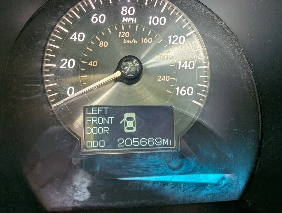 2008 Lexus GS 3rd Gen - Image 9 of 17