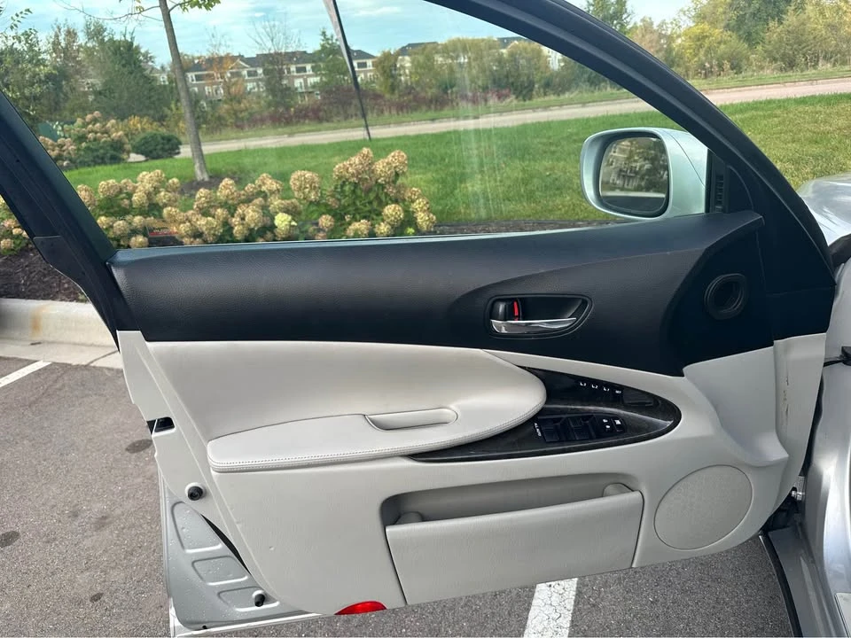 2008 Lexus GS 3rd Gen - Image 11 of 20
