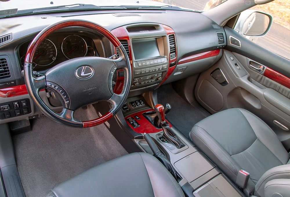 2008 Lexus GX 1st Gen - Image 16 of 19