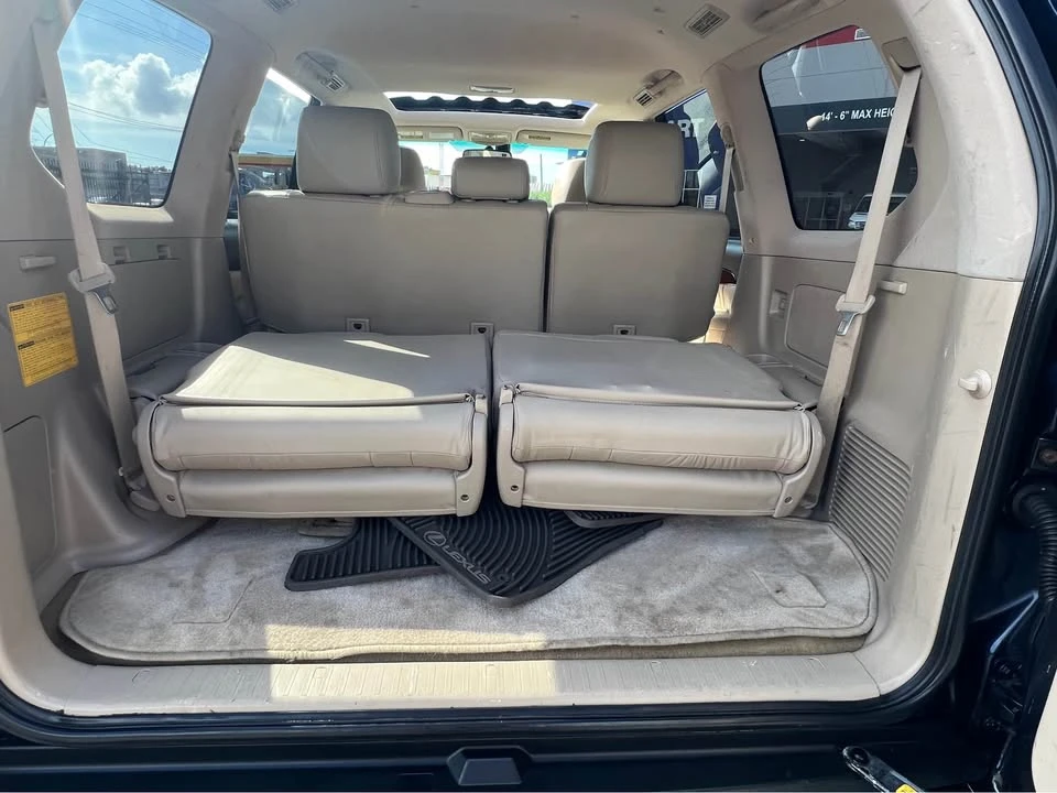 2008 Lexus GX 1st Gen - Image 11 of 17