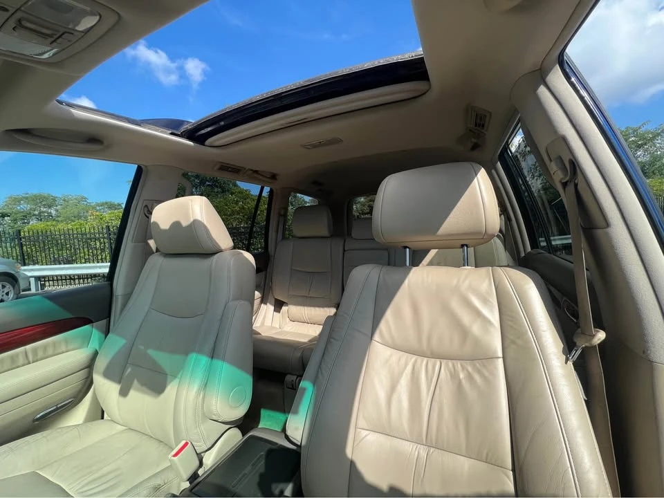 2008 Lexus GX 1st Gen - Image 12 of 17
