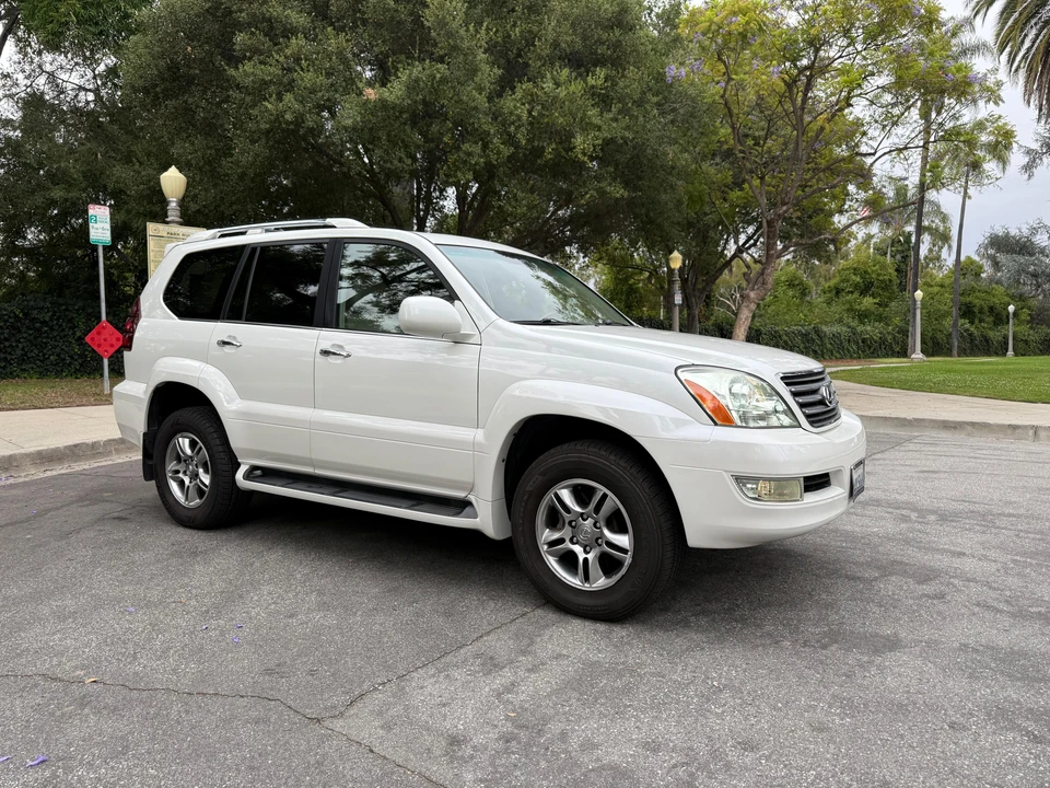 2008 Lexus GX 1st Gen - Image 18 of 31