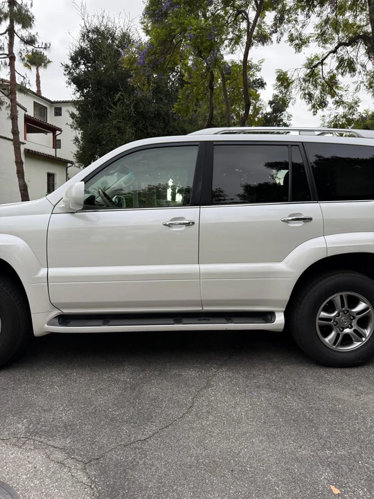 2008 Lexus GX 1st Gen - Image 25 of 31